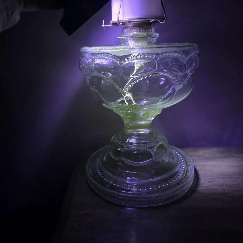 Antique Beaded Peanut Pattern Manganese Or Uranium Glass Oil Lamp Base Glows